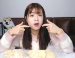 妃妃酱,粉丝破百万，直播数据亮眼”